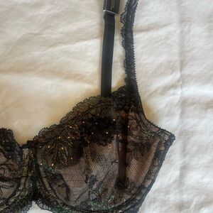 Victoria’s Secret lace bra with golden rhinestone accents size 32 DD